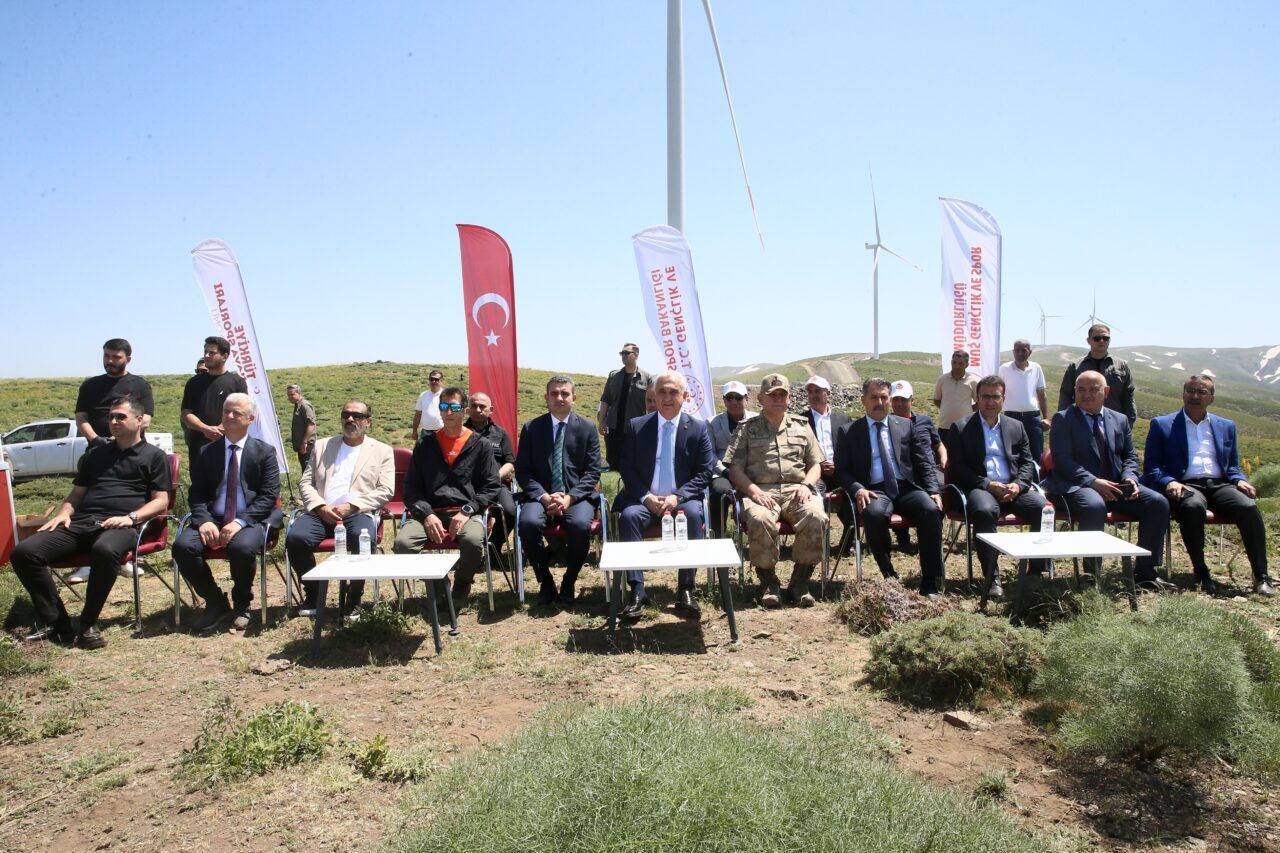 - Organizasyona farklı illerden 80 sporcu katıldı