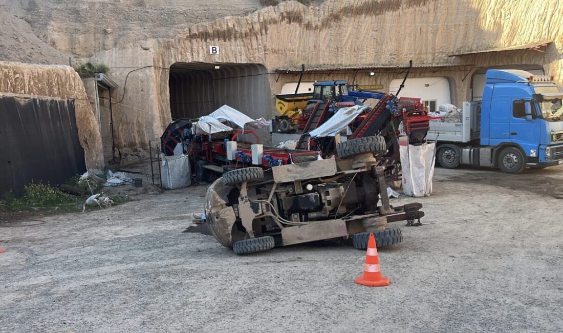 NEVŞEHİR (AA) – Nevşehir'de seyir halindeyken devrilen forkliftin altında kalan