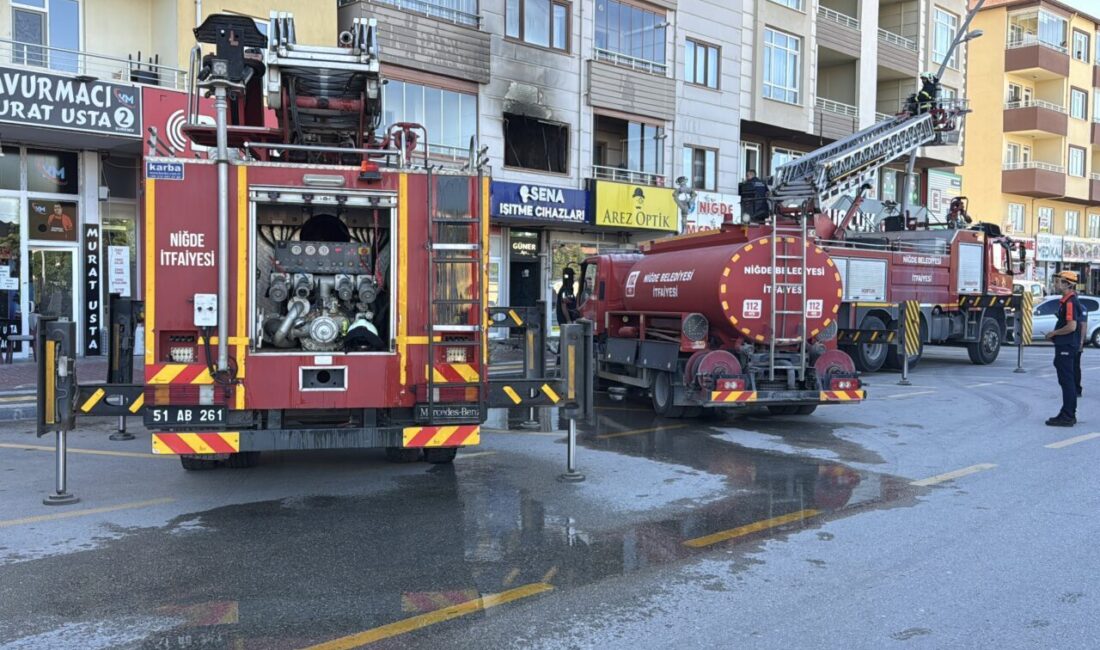 NİĞDE (AA) – Niğde'de bir apartman dairesinde çıkan yangında hasar