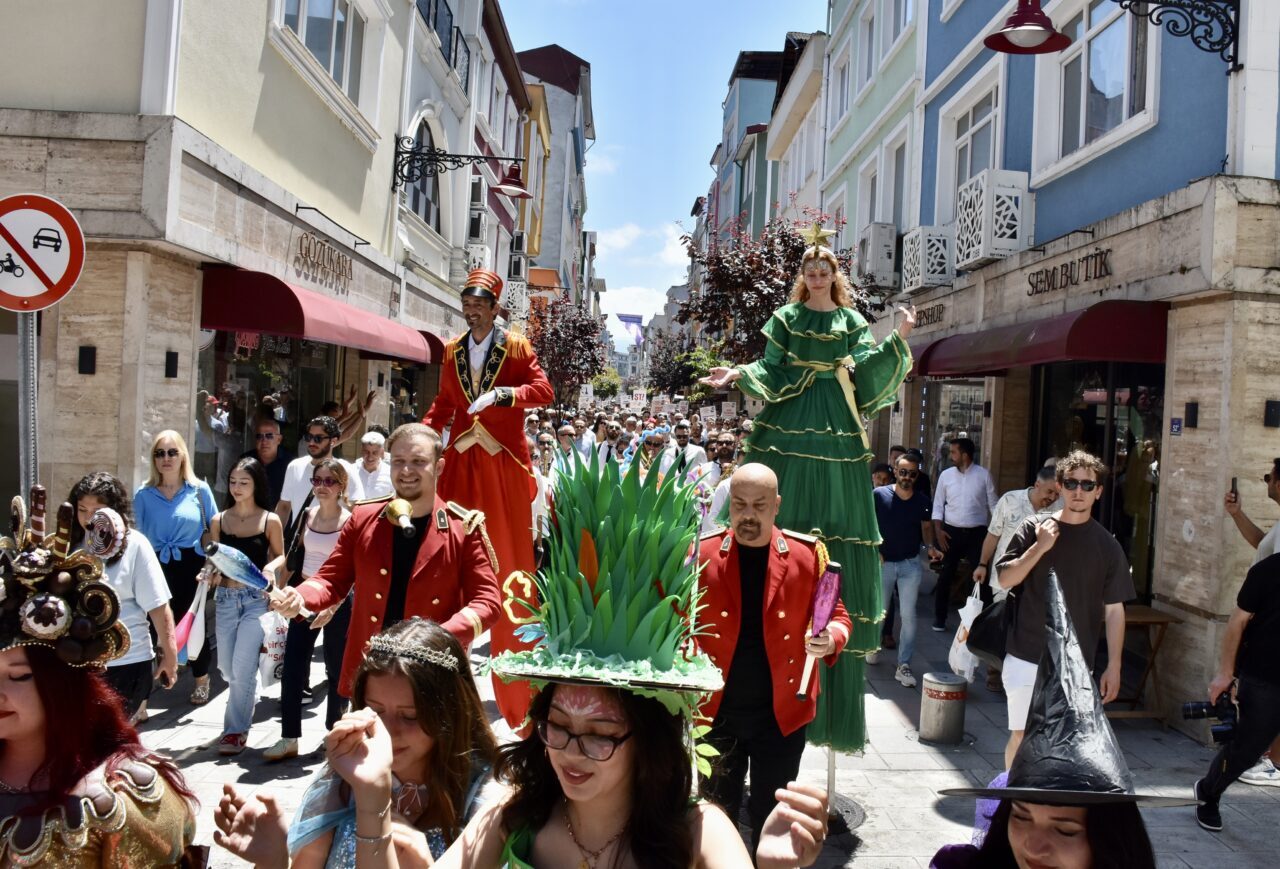 ORDU (AA) – Ordu'nun Altınordu ilçesinde, "10. Ordu Uluslararası Çocuk