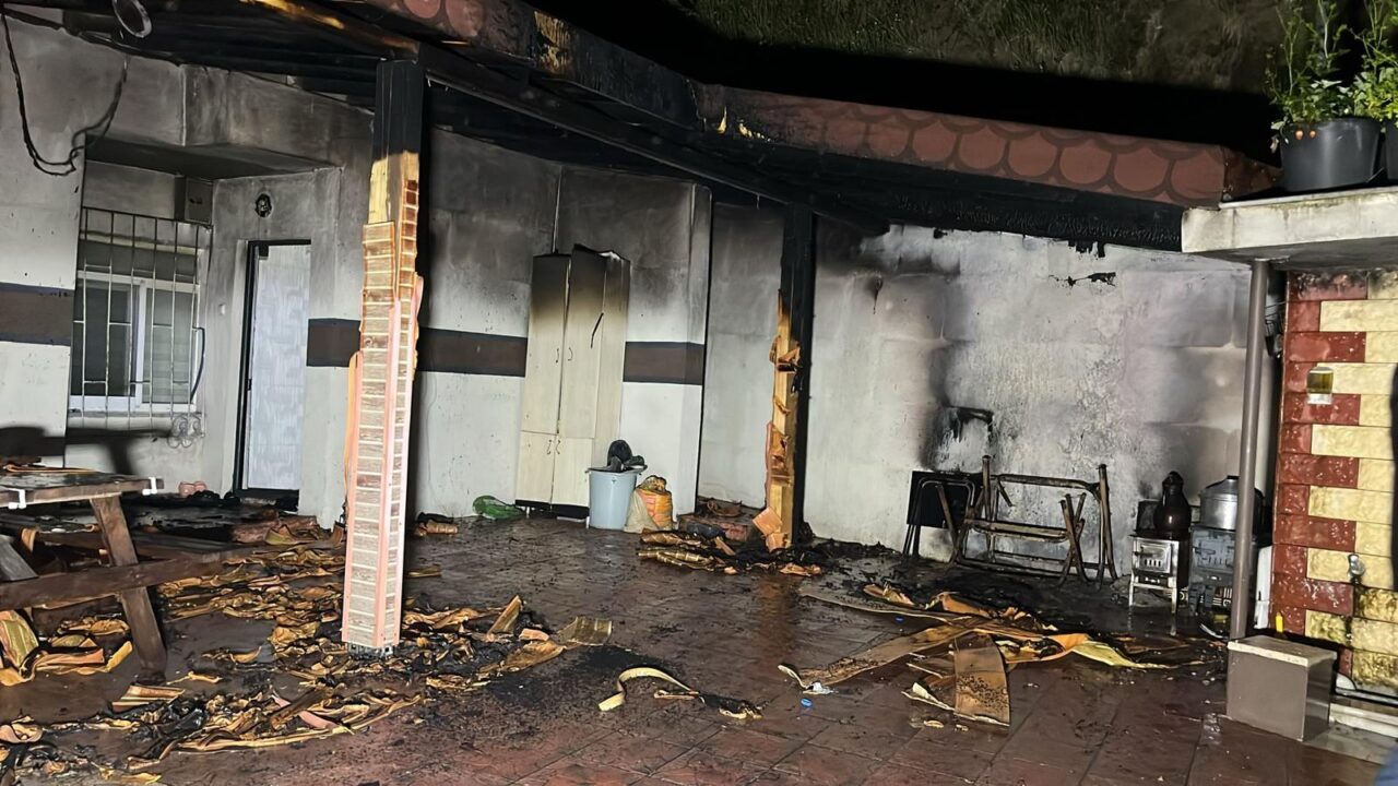 ORDU (AA) – Ordu'nun Perşembe ilçesinde cami lojmanında çıkan yangında