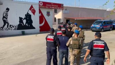 - Gasbettikleri araçla kaçmaya çalışan zanlıların yakalanma anı KGYS kamerasınca