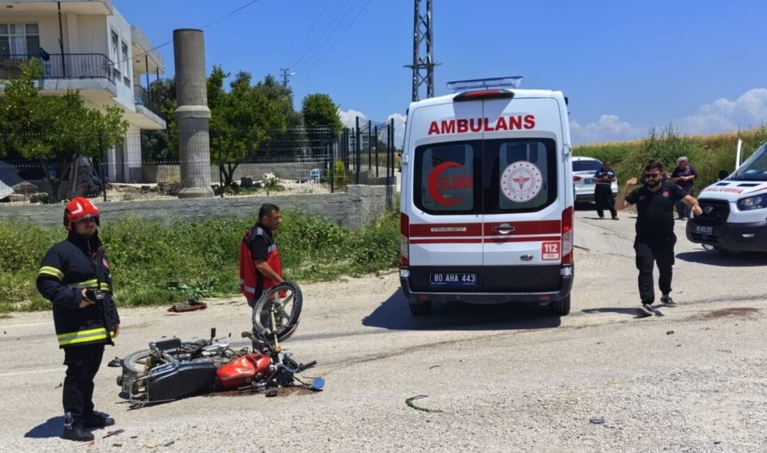 OSMANİYE (AA) – Osmaniye'nin Kadirli ilçesinde otomobille çarpışan motosikletin sürücüsü