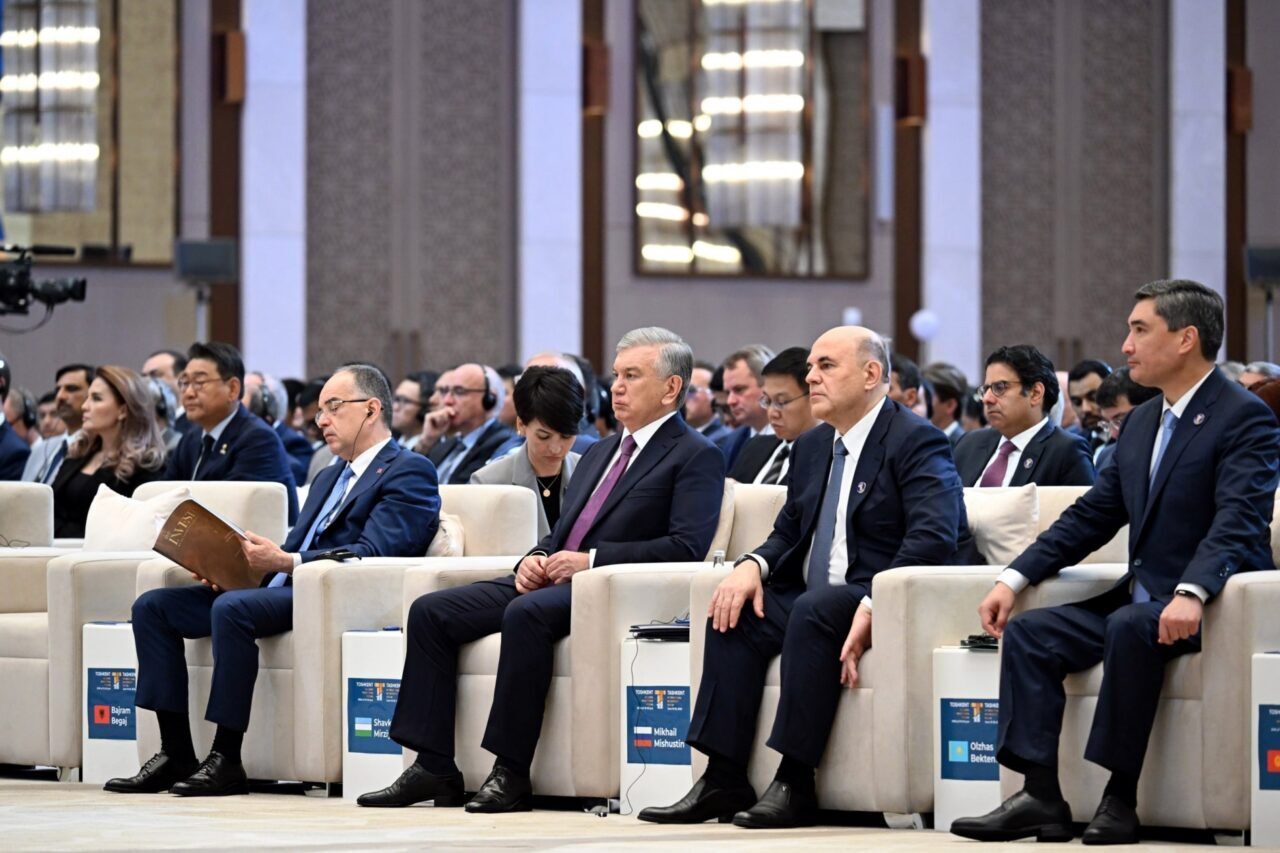 - "Özbekistan ile iş birliği yapmak isteyen, eşit ve karşılıklı