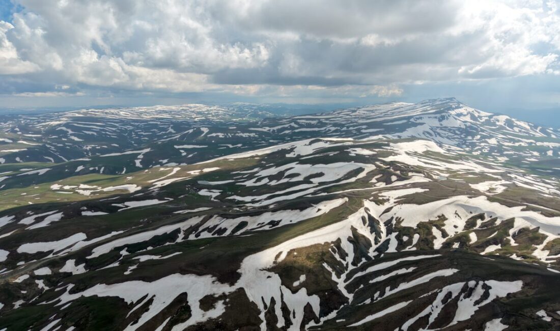 ERZURUM (AA) – Türkiye'nin önemli kış turizmi merkezlerinden Erzurum'daki Palandöken