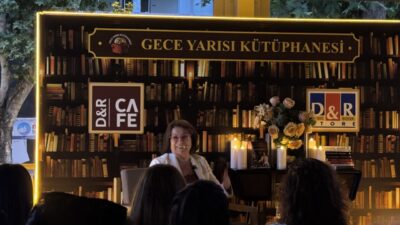 İSTANBUL (AA) – Psikiyatrist ve yazar Gülseren Budayıcıoğlu, D&R'ın "Gece