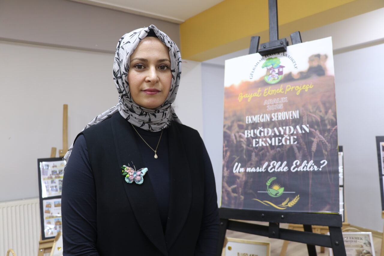 RİZE (AA) – Rize'de Gülbahar Hatun Anaokulu'nda yürütülen "Bayat Ekmek