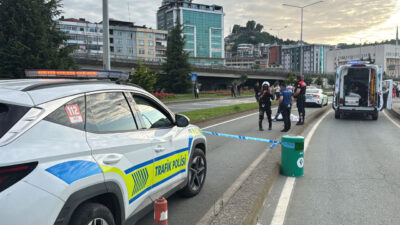 RİZE (AA) – Rize'de kamyonetin çarptığı yaya hayatını kaybetti. Sürücüsünün