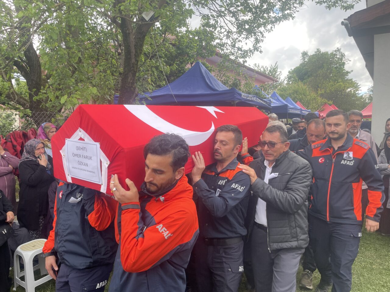 - 28 yaşındaki Ömer Faruk Özkan’ın cenaze namazını imam olan