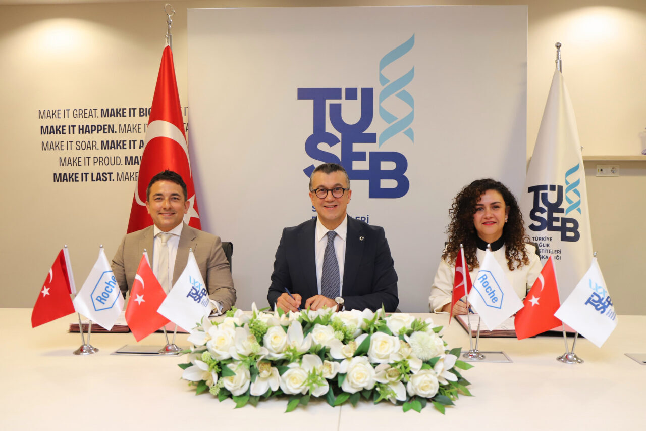 - Roche İlaç Türkiye Genel Müdürü Farid Bidgoli:
- "İşbirliğiyle Türkiye'nin