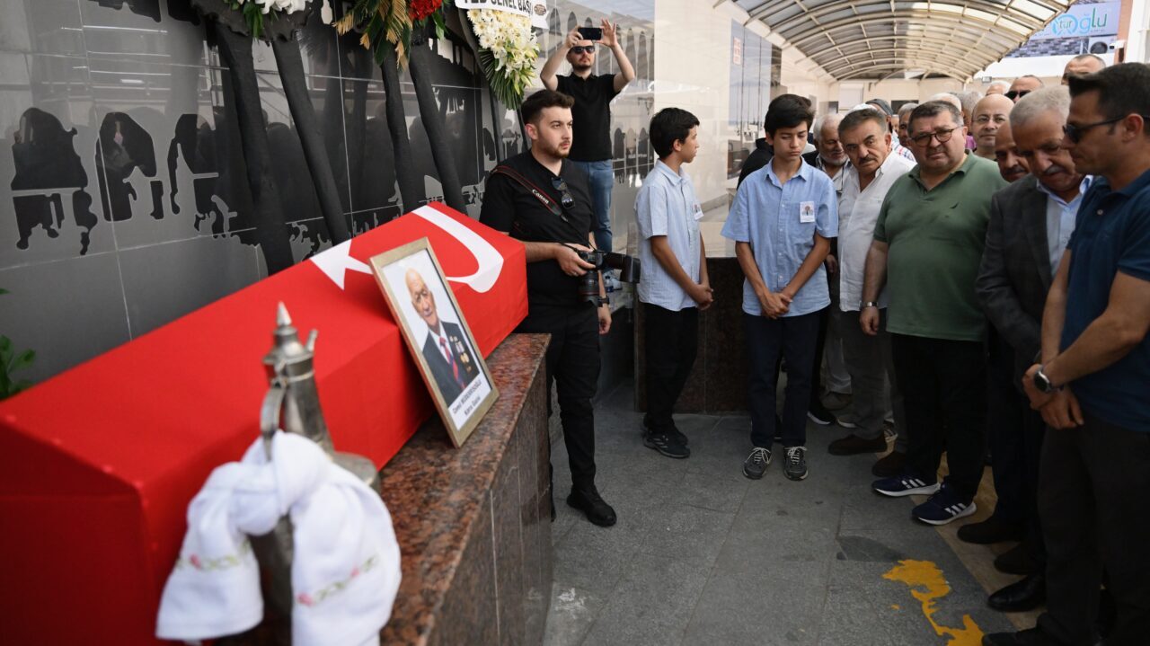 DÜZCE (AA) – Sabah gazetesi Ankara temsilcisi ve köşe yazarı