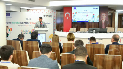 SAMSUN (AA) – Samsun Büyükşehir Belediyesi, gençlerin yerel yönetim süreçlerine