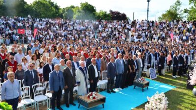 SAMSUN (AA) – Samsun Üniversitesi 2025-2026 Akademik Yılı Mezuniyet Töreni