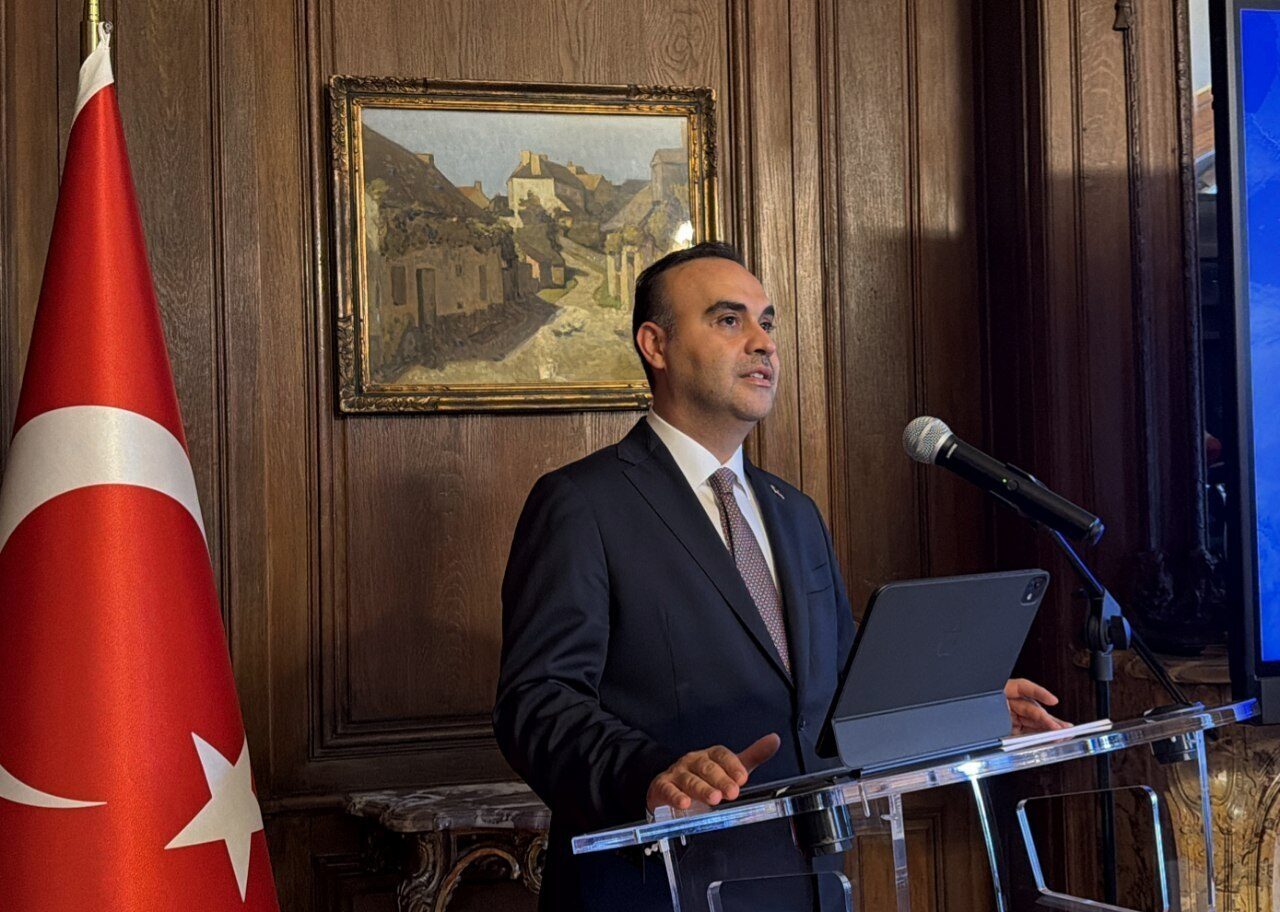 - "Fransa'daki 1 milyar doları aşan Türk yatırımları ve burada