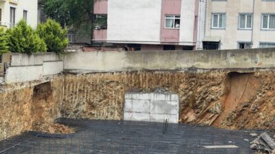 İSTANBUL (AA) – Sancaktepe'de bir inşaat alanında yağış nedeniyle kısmi