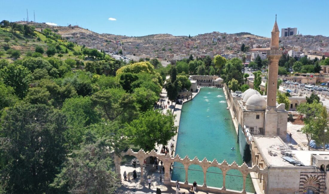 ŞANLIURFA (AA) – Türkiye'de sıcaklığın en yüksek ölçüldüğü kentlerden biri