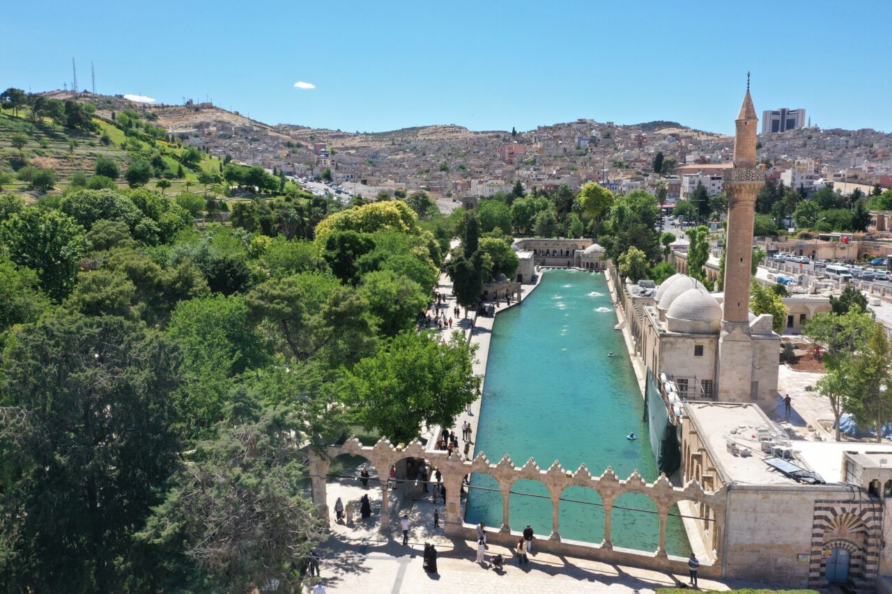 ŞANLIURFA (AA) – Türkiye'de sıcaklığın en yüksek ölçüldüğü kentlerden biri