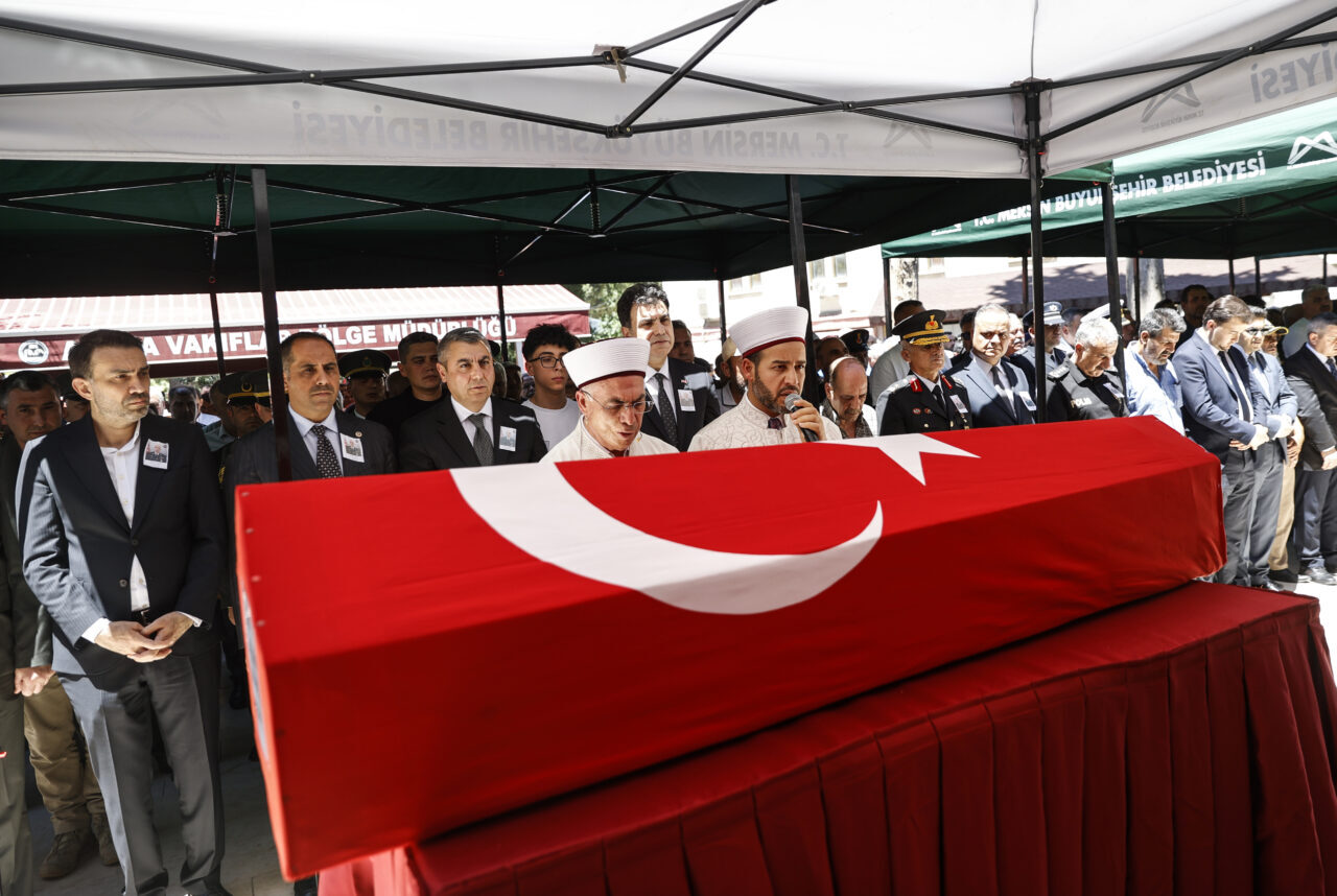 - Törene Milli Savunma Bakan Yardımcısı Musa Heybet de katıldı