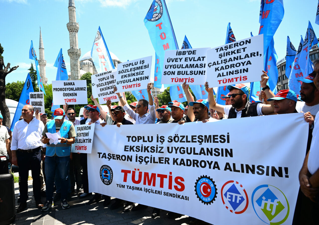 - TÜMTİS İstanbul 1 No'lu Şube Başkanı Ersin Türkmen:
- "Yıllardır