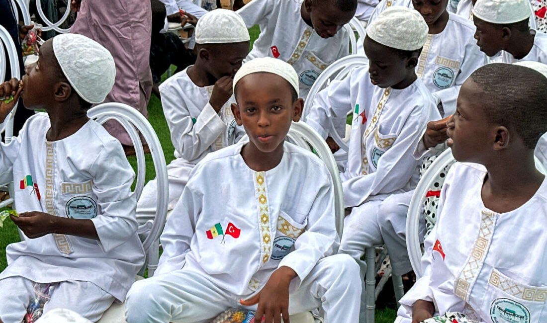 DAKAR (AA) – Senegal'de faaliyet gösteren Şefkat Yolu Derneği, Dakar