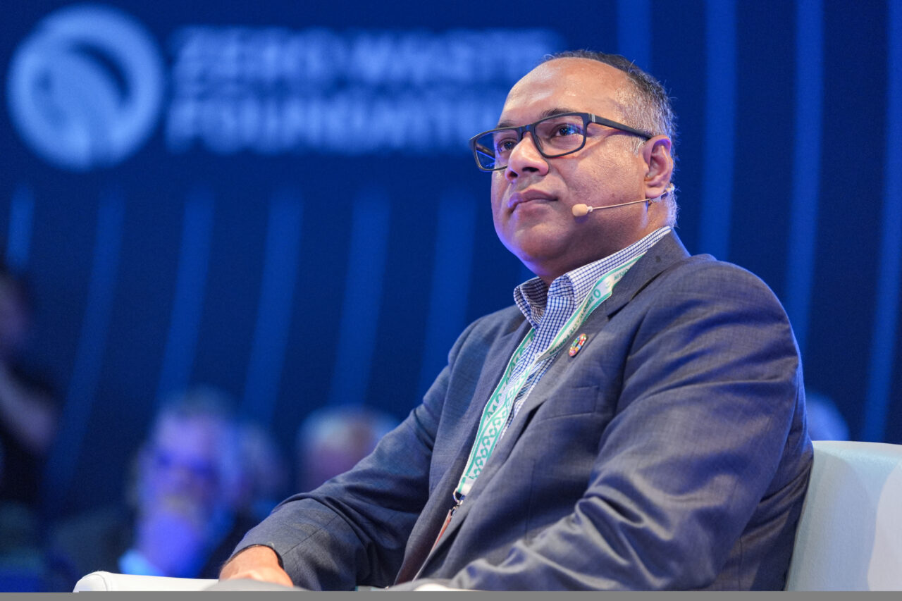- Circle Economy Üst Yöneticisi Hilde van Duijn:
- "Eğer sıfır