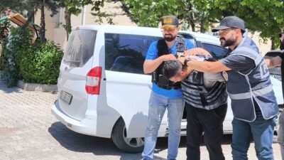 SİİRT (AA) – Siirt'te, Kurban Bayramı sabahında bir kişinin bıçaklanarak
