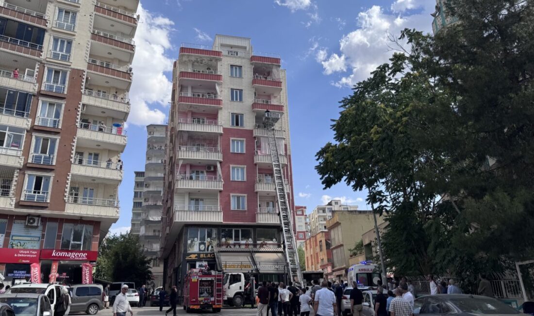SİİRT (AA) – Siirt'in Kurtalan ilçesinde apartman dairesinde çıkan yangında