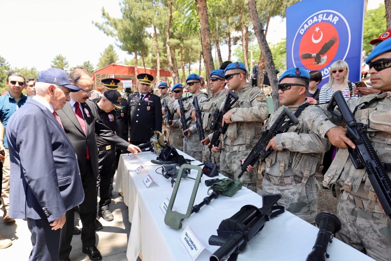 SİİRT (AA) – Siirt'te, Jandarma Teşkilatının 187. kuruluş yıl dönümü