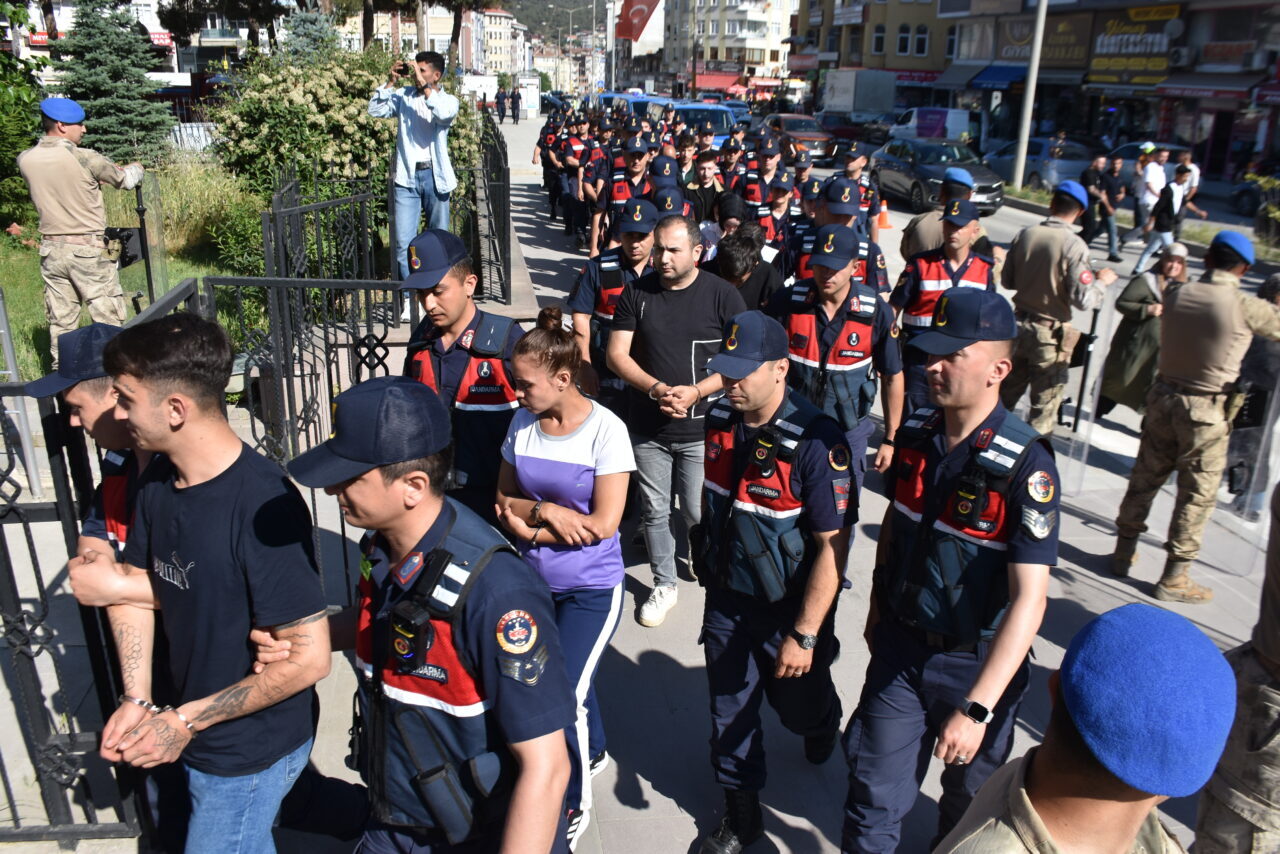 SİNOP (AA) – Sinop merkezli 10 ilde düzenlenen yasa dışı