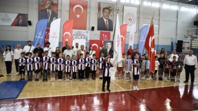 SİNOP (AA) – Sinop'ta çocuklar Geleneksel Çocuk Oyunları Şenliği'nde eğlendi.