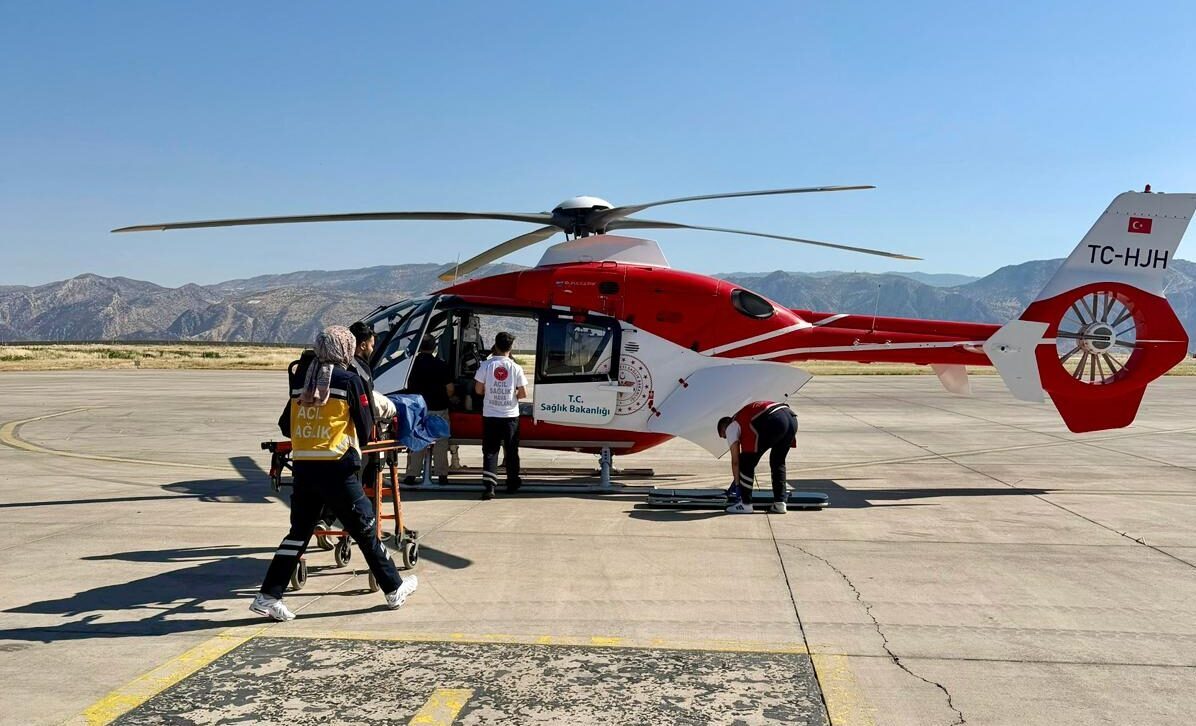 ŞIRNAK (AA) – Şırnak'ın Silopi ilçesinde riskli gebeliği bulunan 32