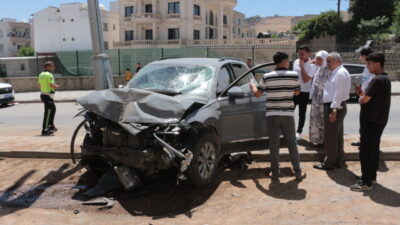 ŞIRNAK (AA) – Şırnak'ın Cizre ilçesinde hafif ticari araç ile