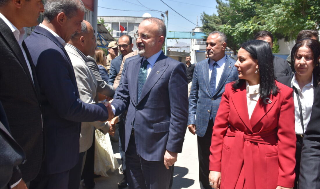 - İçişleri Bakan Yardımcısı Bülent Turan:
- "İnşallah 5, 10, 20