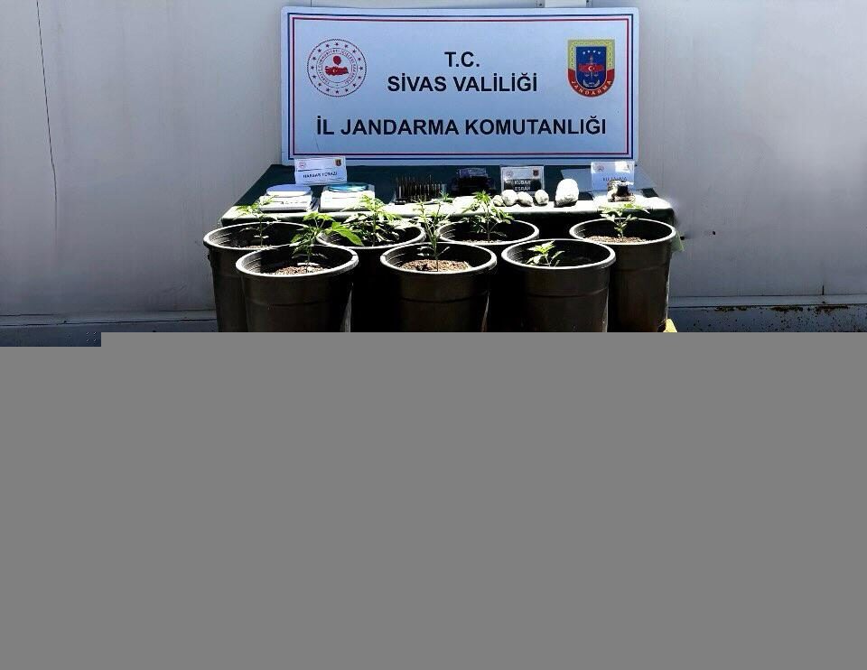 SİVAS (AA) – Sivas'ta düzenlenen uyuşturucu operasyonunda 5 şüpheli gözaltına