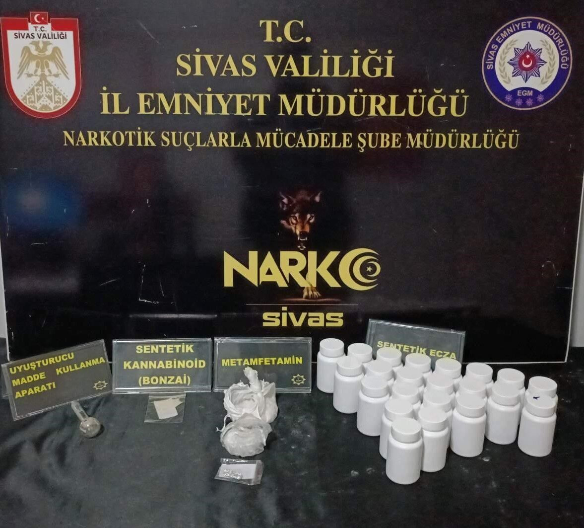 SİVAS (AA) – Sivas'ta gerçekleştirilen uyuşturucu operasyonunda gözaltına alınan 7