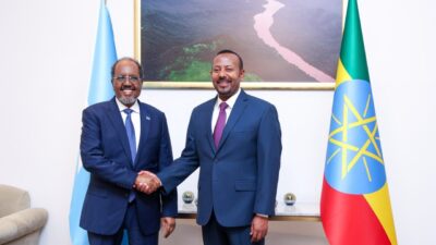 MOGADİŞU (AA) – Somali Cumhurbaşkanı Hasan Şeyh Mahmud, Etiyopya’ya gerçekleştirdiği
