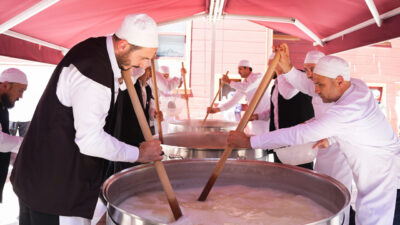 İSTANBUL (AA) – İnsan ve İrfan Vakfınca, Sümbül Efendi Tekkesi'nde