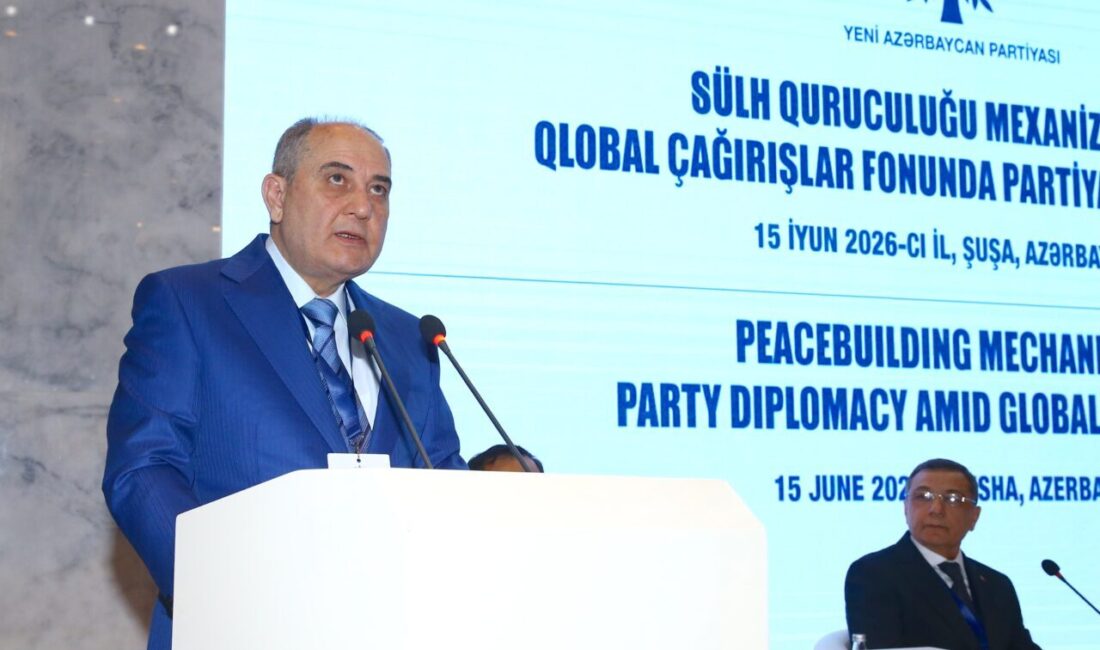 - Yeni Azerbaycan Partisi Genel Başkan Yardımcısı ve Genel Sekreteri