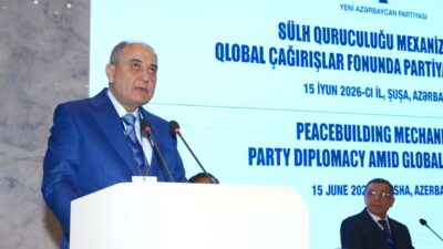 - Yeni Azerbaycan Partisi Genel Başkan Yardımcısı ve Genel Sekreteri