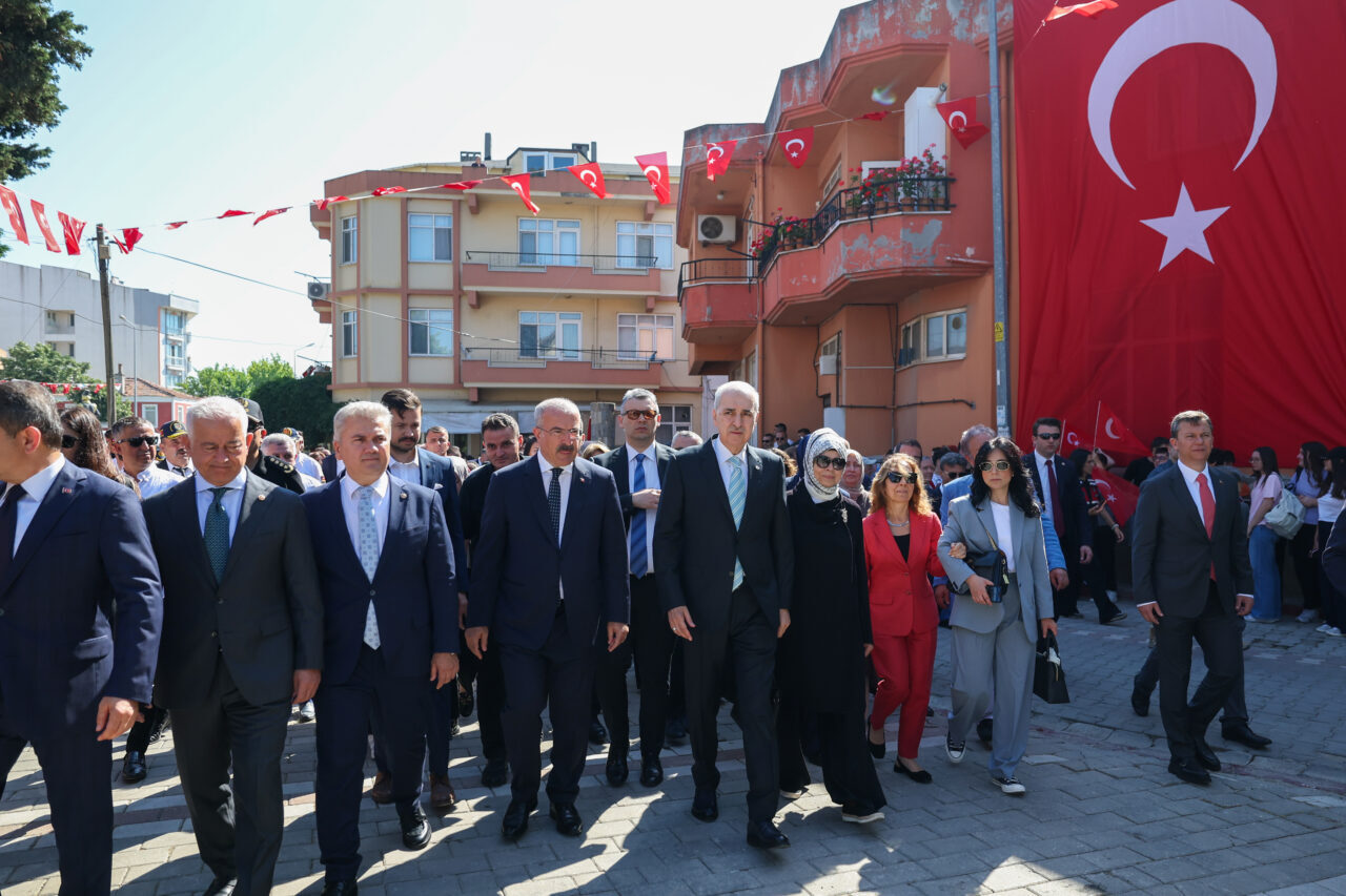 ÇANAKKALE – TBMM Başkanı Numan Kurtulmuş, Türklerin Anadolu'dan Rumeli'ye geçişinin