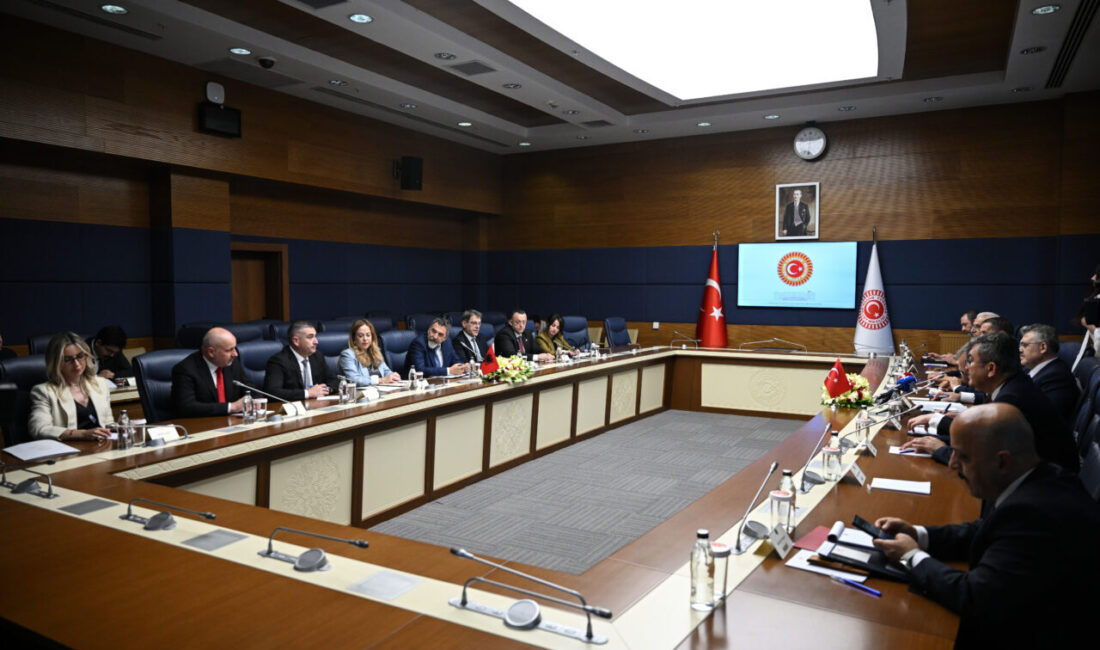 - "FETÖ'nün Arnavutluk'taki varlığı ikili gündemimizde uzun süredir çözülmeyi bekleyen