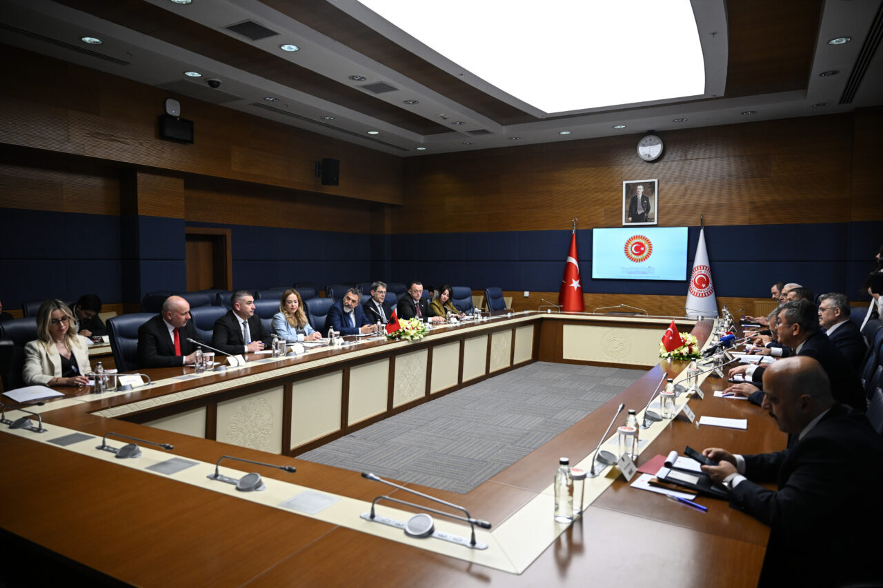 - "FETÖ'nün Arnavutluk'taki varlığı ikili gündemimizde uzun süredir çözülmeyi bekleyen