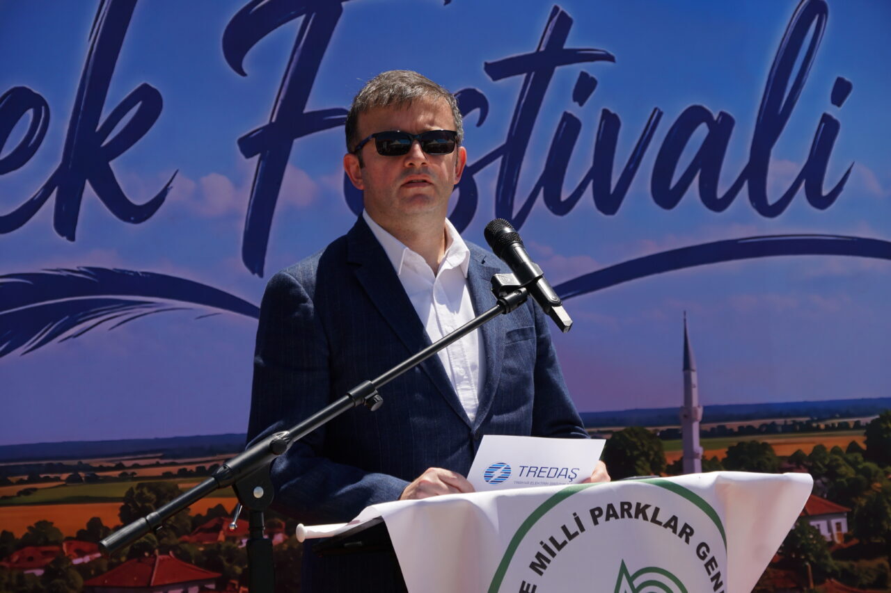 TEKİRDAĞ (AA) – Tekirdağ'da leyleklerin korunmasına yönelik farkındalık oluşturmak amacıyla