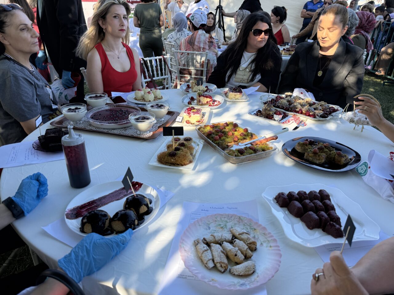 TEKİRDAĞ (AA) – Tekirdağ'da 60. Uluslararası Kiraz Festivali etkinlikleri kapsamında
