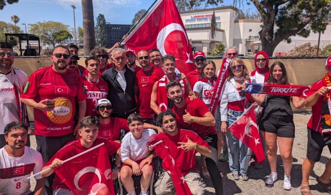 - Türkiye Futbol Federasyonu Başkanı İbrahim Hacıosmanoğlu:
- "Tek üzüntümüz bu