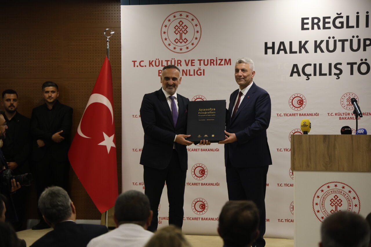 - "Türkiye, dünyada kitap basımında önde gelen ülkelerden biri olmayı