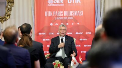 - "Dünyanın neresine gidersek gidelim, Türk iş dünyası temsilcilerini görüyorum"
-