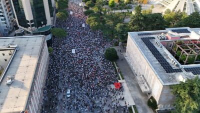 TİRAN (AA) – Arnavutluk'un Avlonya (Vlora) şehrindeki Zvernec bölgesinde planlanan