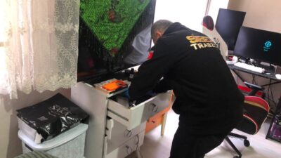 - Şüphelilerin hesaplarında 1 milyar 500 milyon liralık işlem hacmi