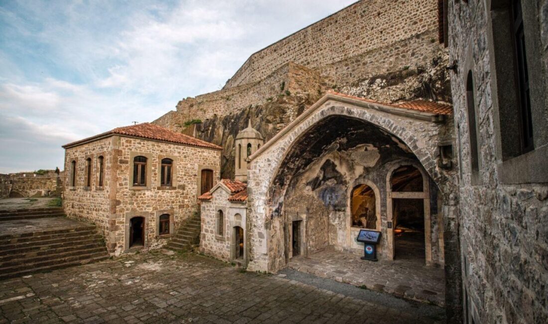 TRABZON (AA) – Trabzon'da Kızlar Manastırı, Atatürk Köşkü, Çal Mağarası